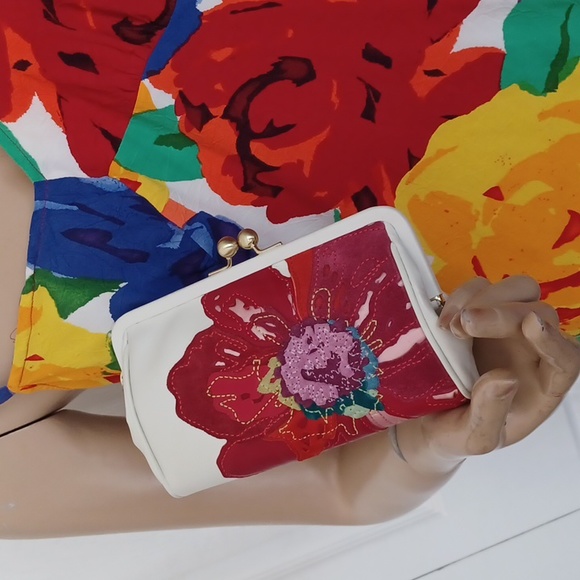 EXCELLENT CONDITION 2005 VINTAGE POPPY FOR PEACE  COACH KISSLOCK WRISTLET - Picture 15 of 17